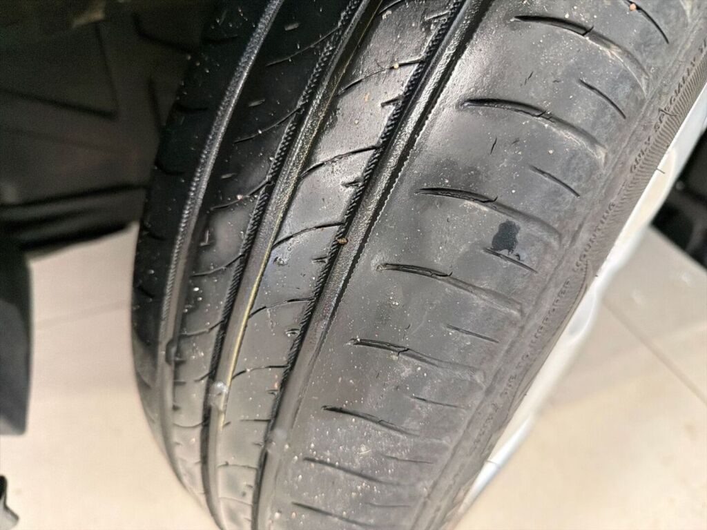 Kia Cerato 2005 Harmaa