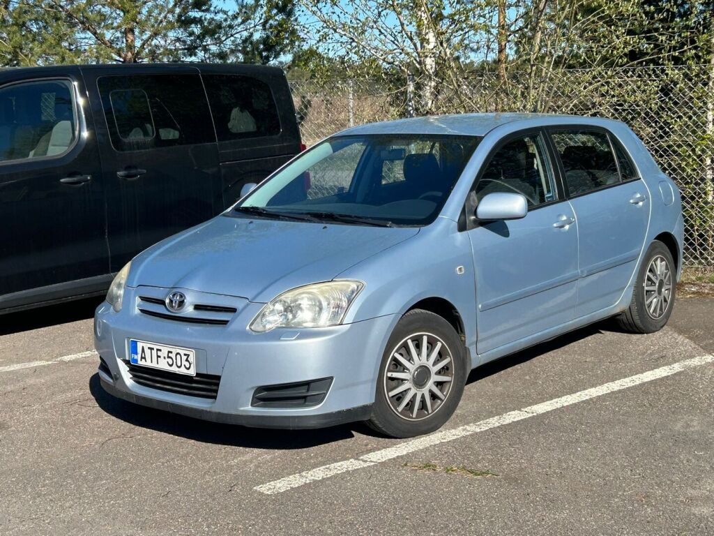 Toyota Corolla 2005 Sininen