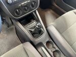 Volkswagen Golf 2005 Punainen