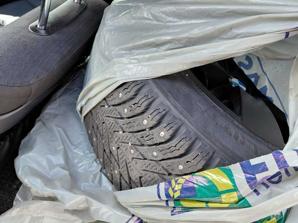 BMW 520 2009 Musta