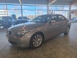 BMW 520 2009 Ruskea (beige)