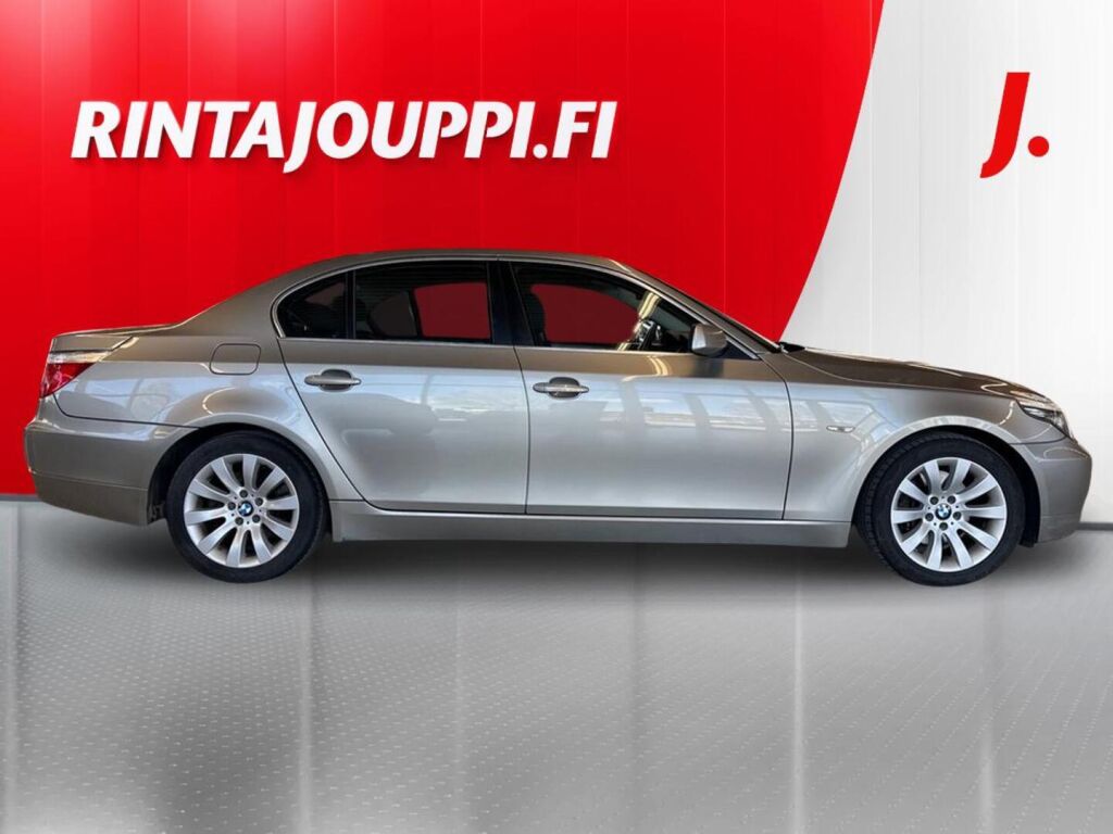 BMW 520 2009 Ruskea (beige)