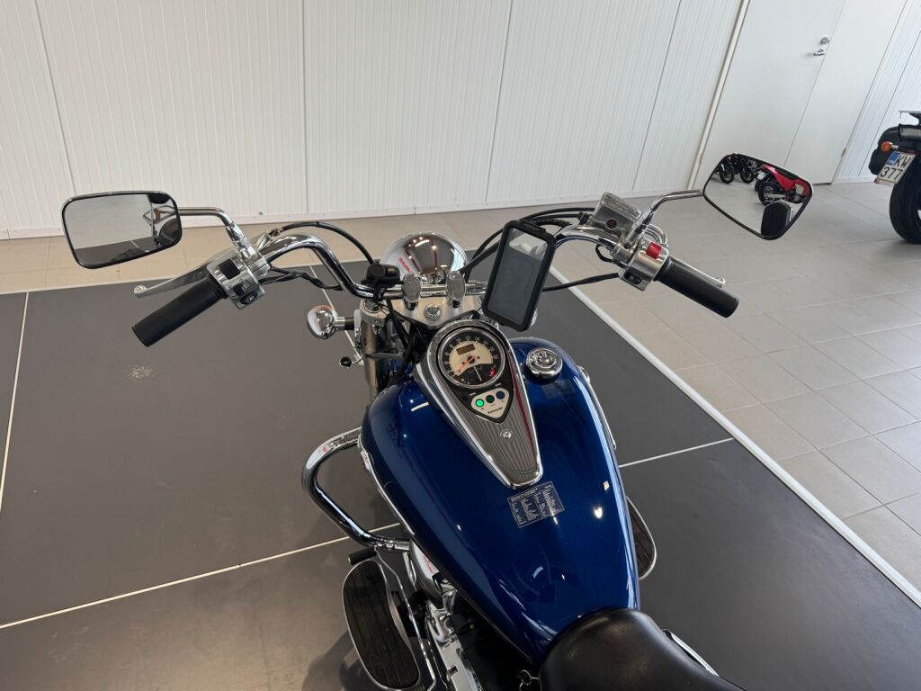 Kawasaki VN 2008 
