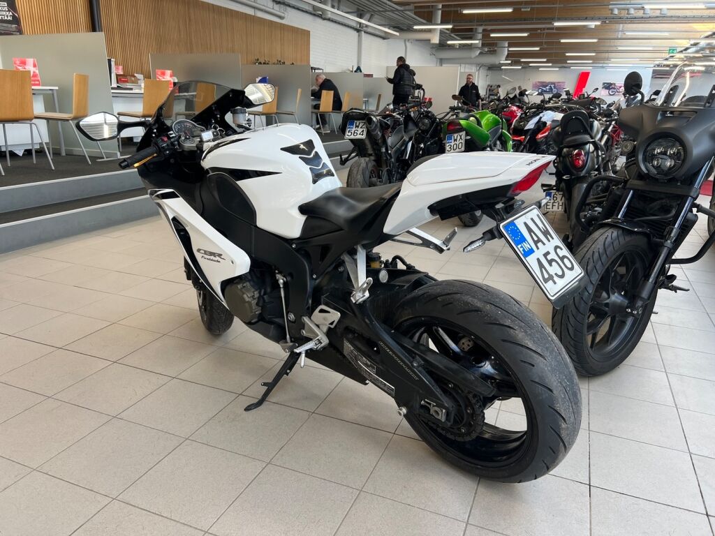 Honda CBR 2008 PN O 38