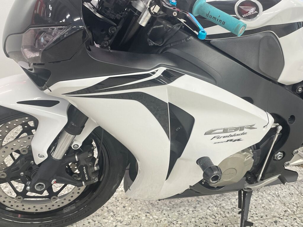 Honda CBR 2009 HT O 65