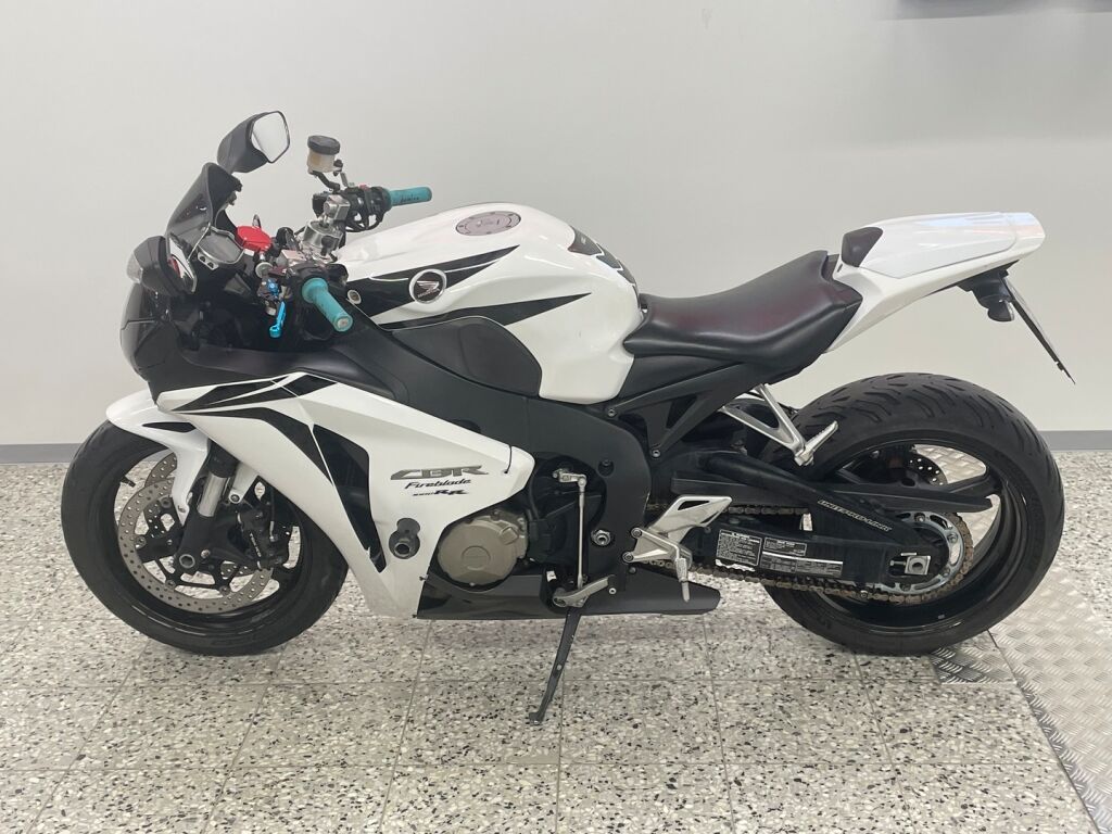 Honda CBR 2009 HT O 65