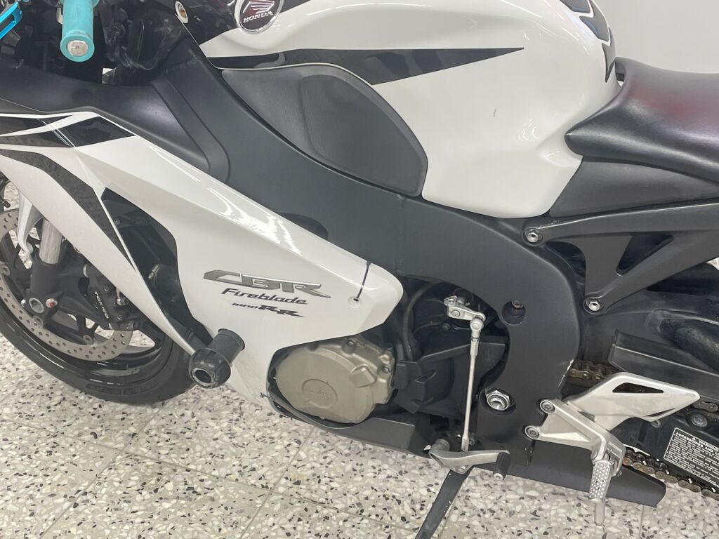 Honda CBR 2009 HT O 65