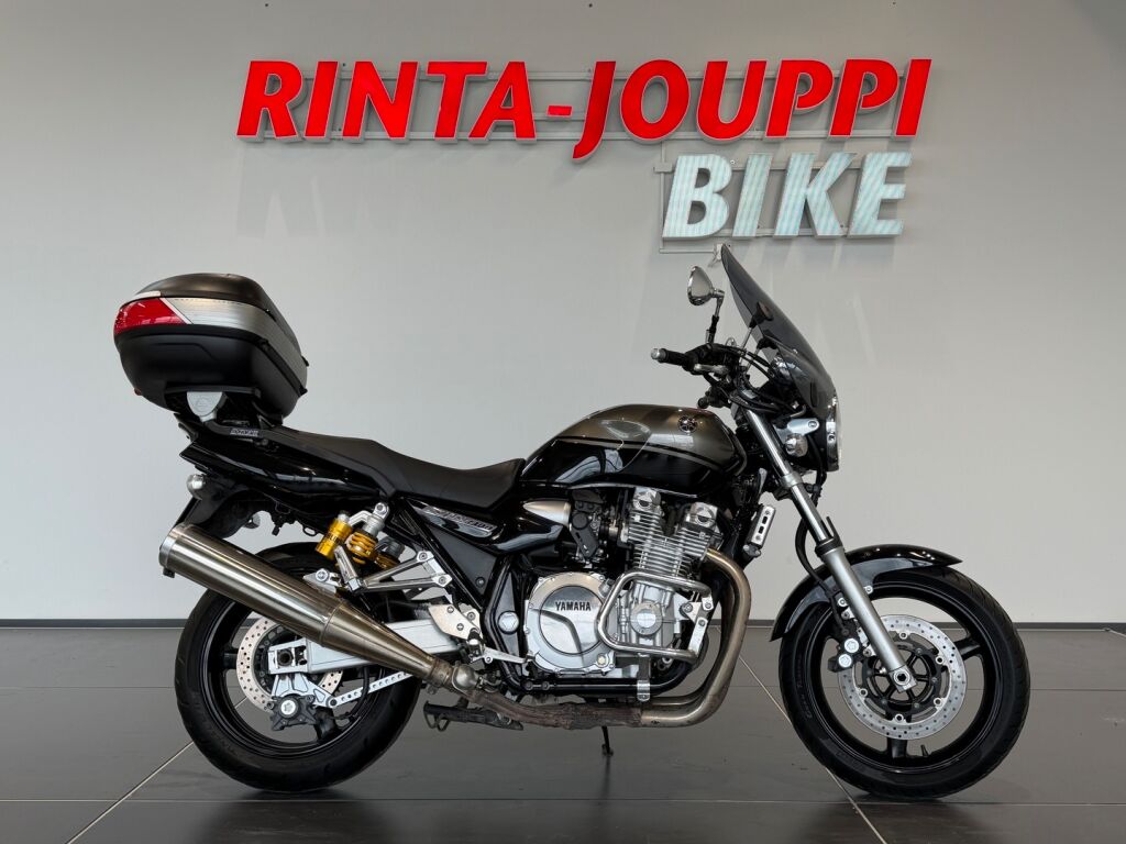 Yamaha XJR 2008 