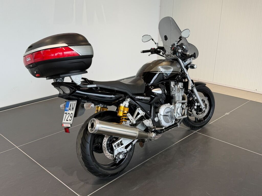 Yamaha XJR 2008 