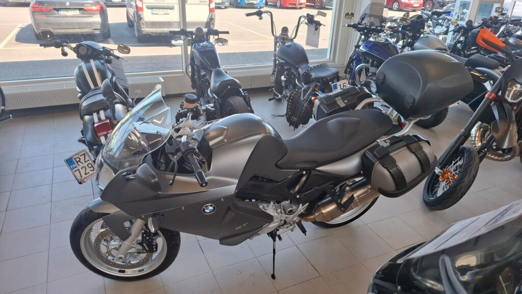 BMW F 2008 