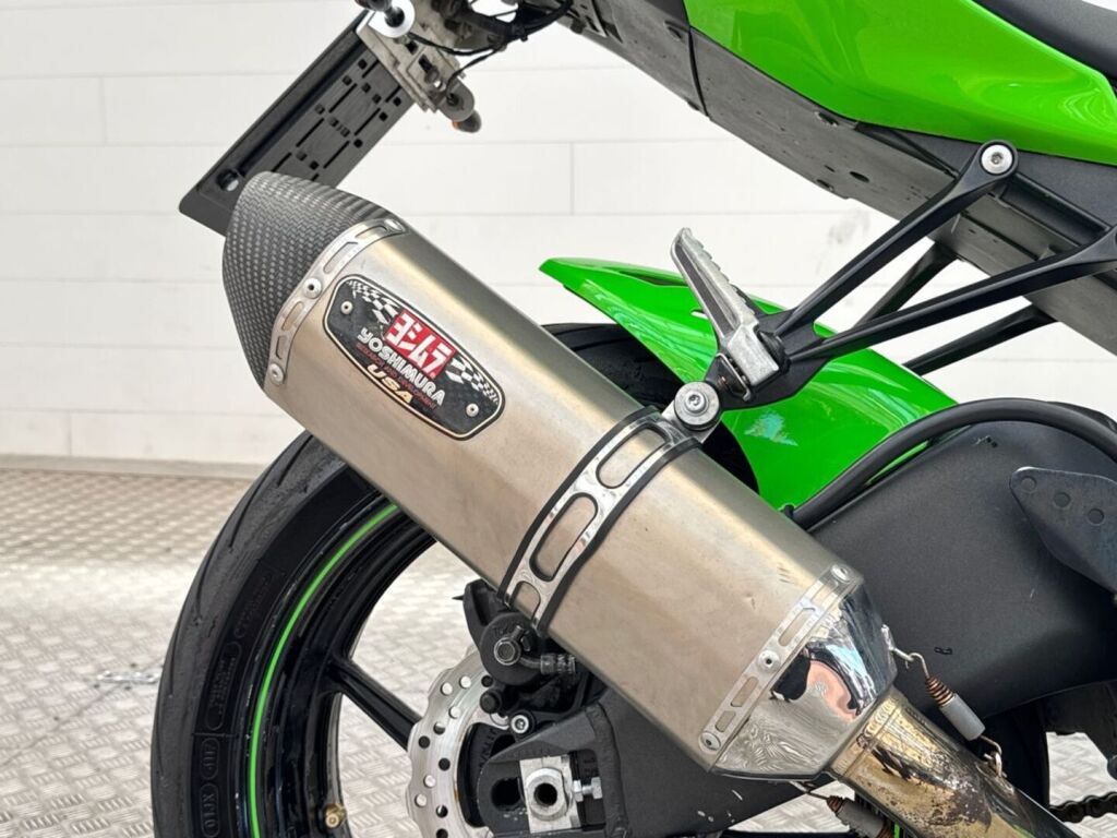 Kawasaki ZX-10R 2008 