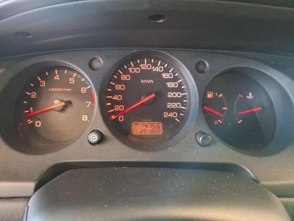 Honda Accord 2000 Punainen