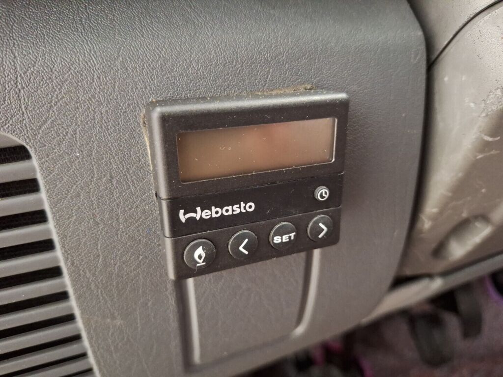 Swift MONDIAL 2000 Valkoinen