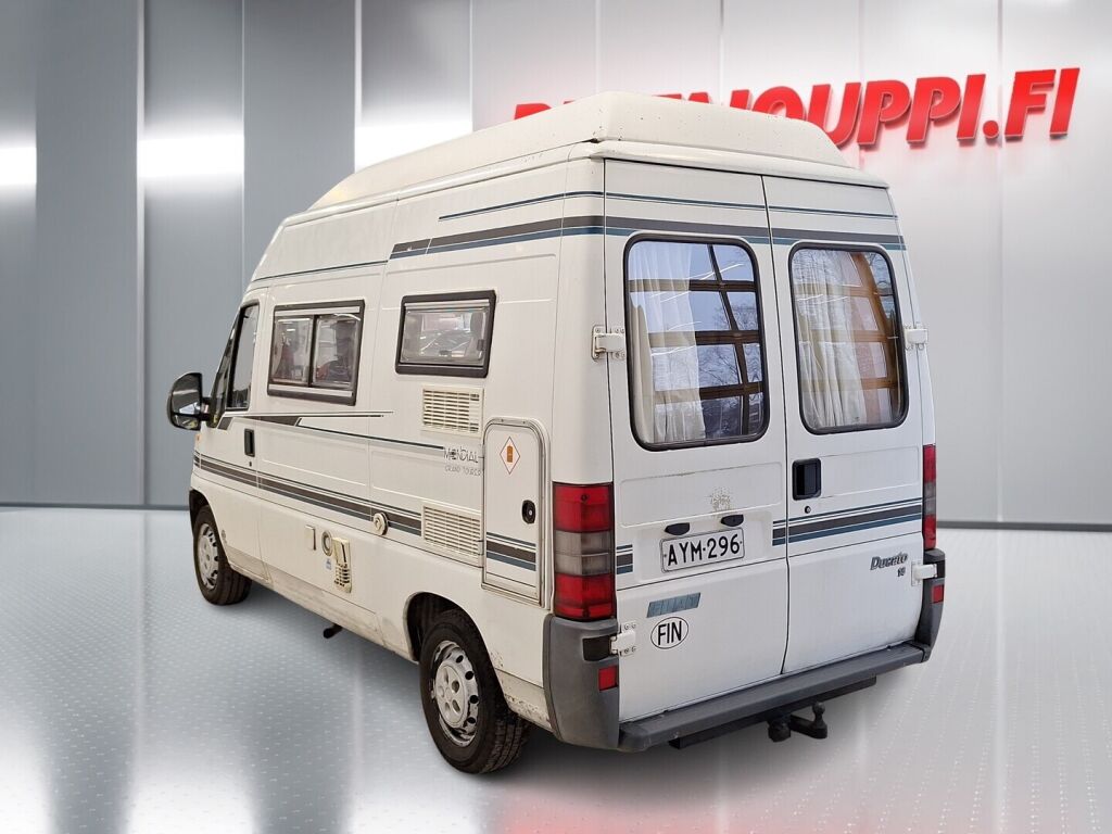 Swift MONDIAL 2000 Valkoinen