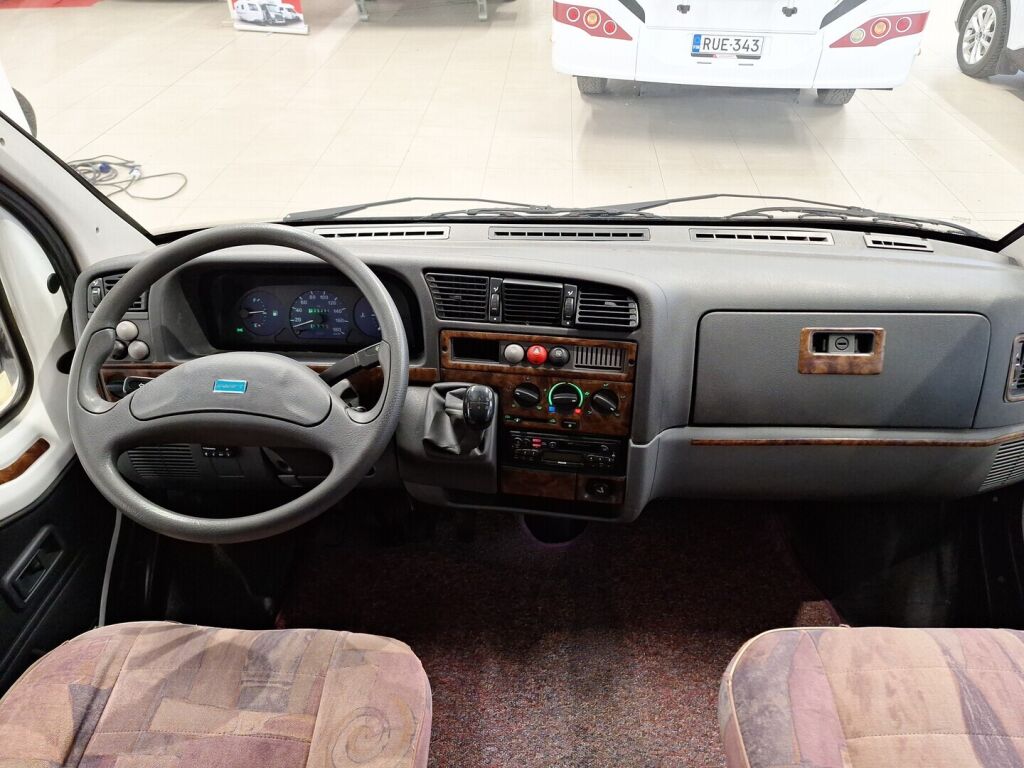 Swift MONDIAL 2000 Valkoinen