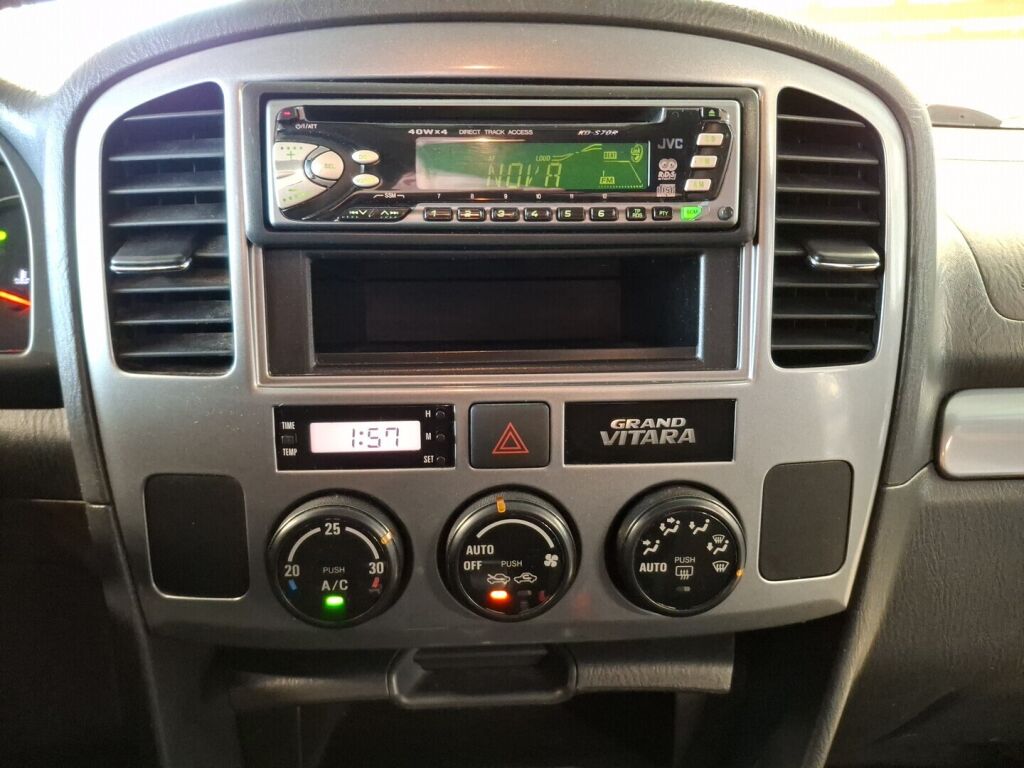 Suzuki Grand Vitara 2003 Hopea