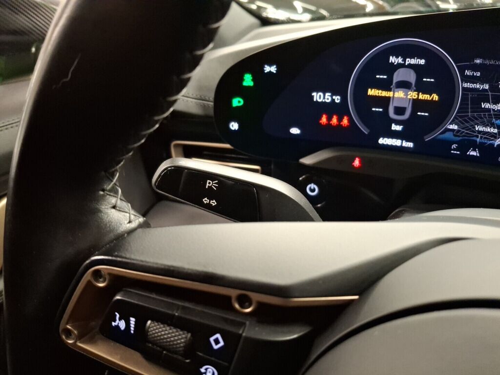 Porsche Taycan 2021 Vihreä