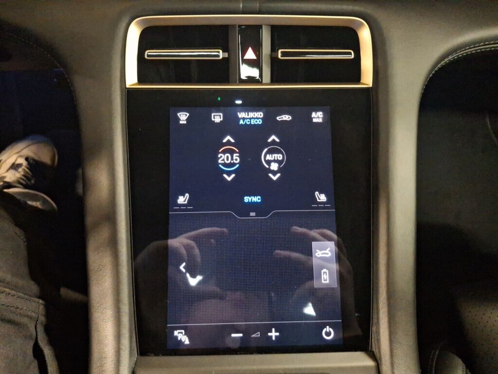 Porsche Taycan 2021 Vihreä