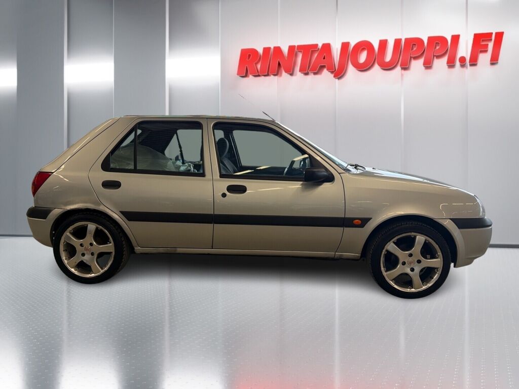 Ford Fiesta 2002 Harmaa