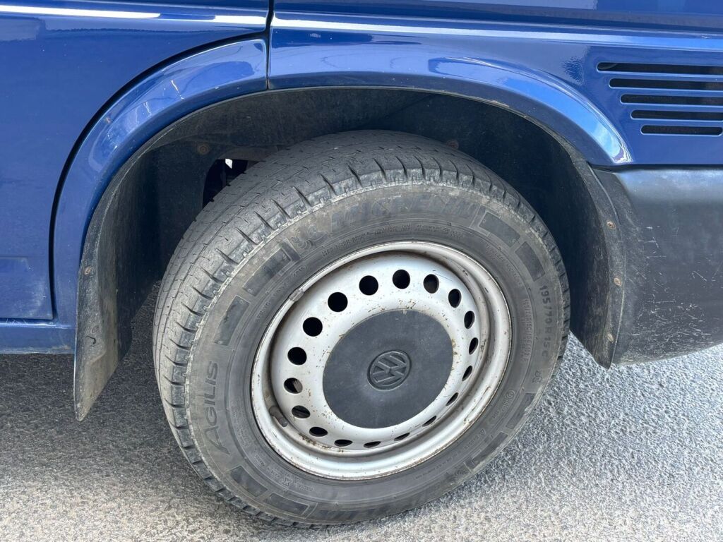 Volkswagen Transporter 2002 Sininen