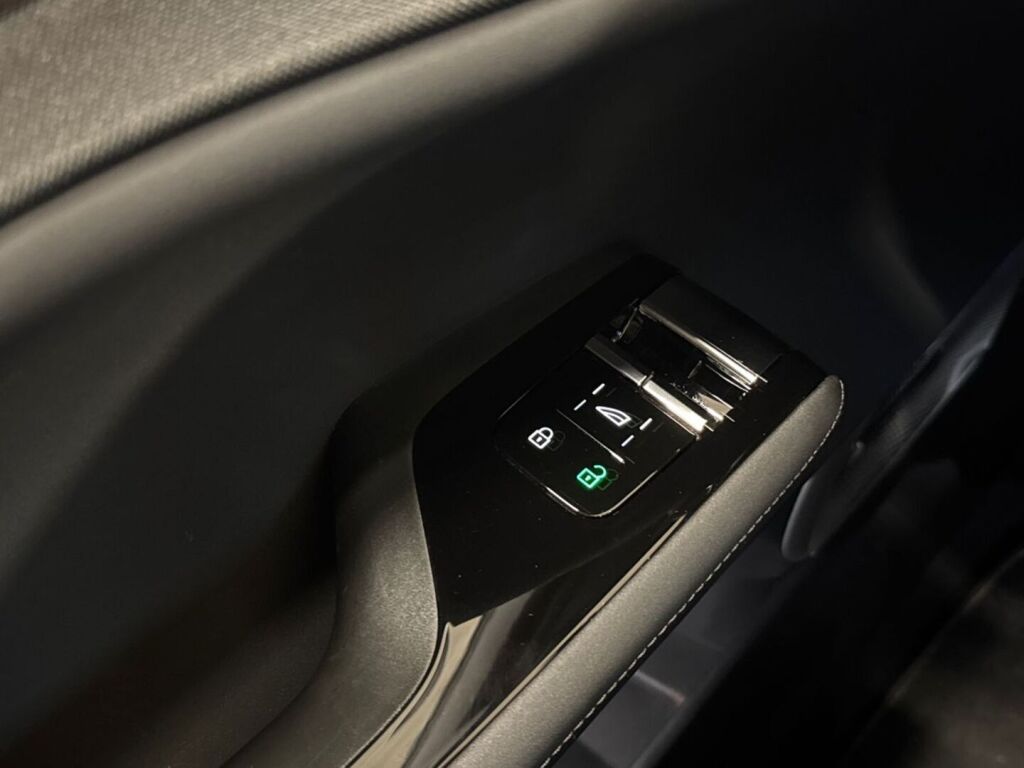 Polestar 3 2024 Harmaa