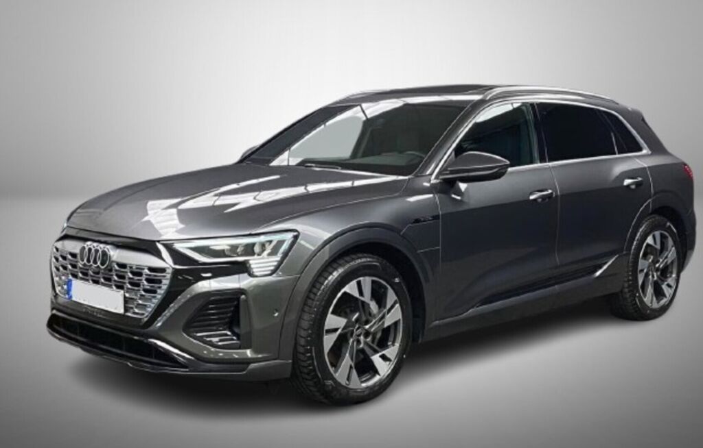 Audi Q8 e-tron 2024 Harmaa (Daytona Grey)