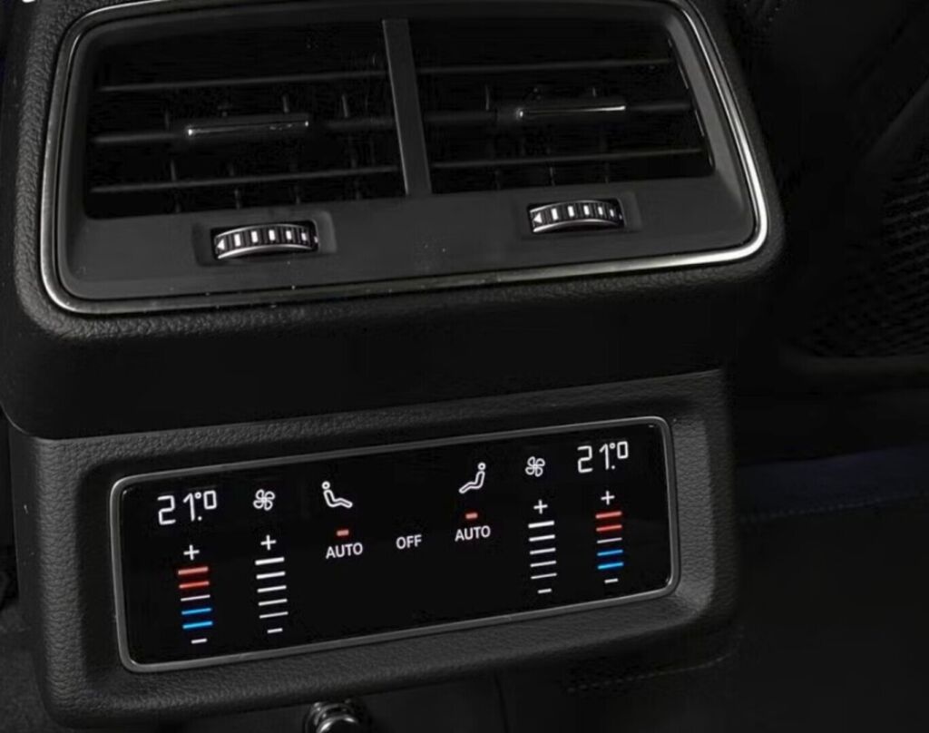 Audi Q8 e-tron 2024 Harmaa (Daytona Grey)
