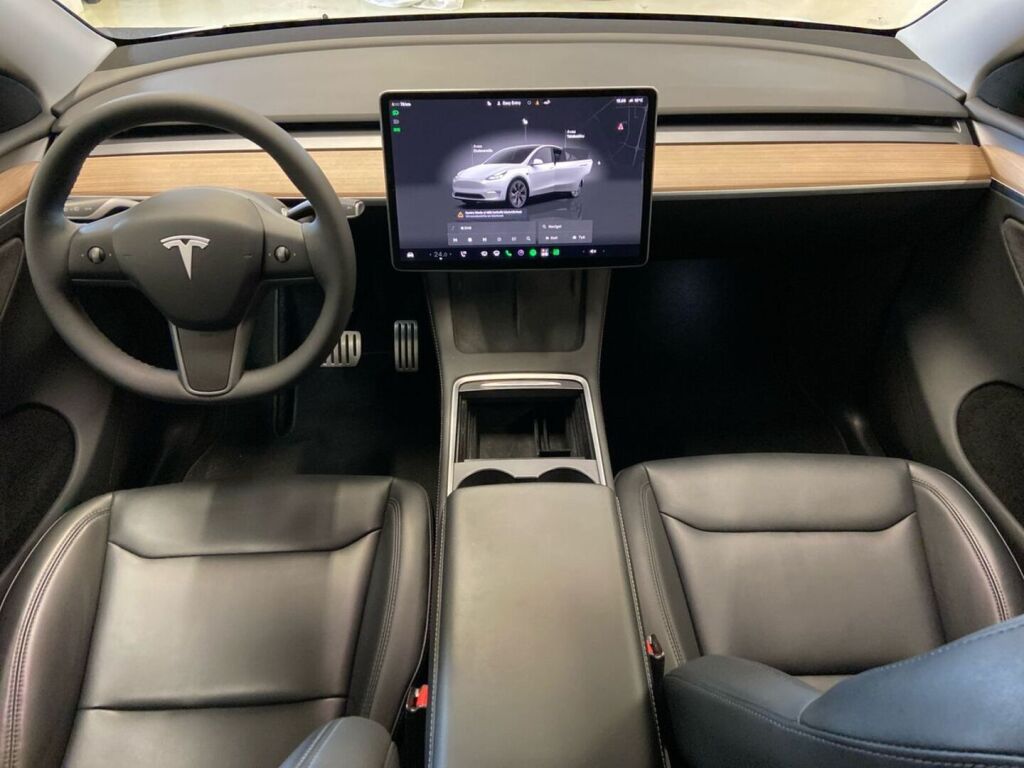 Tesla Model Y 2022 