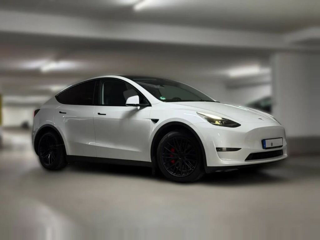 Tesla Model Y 2022 