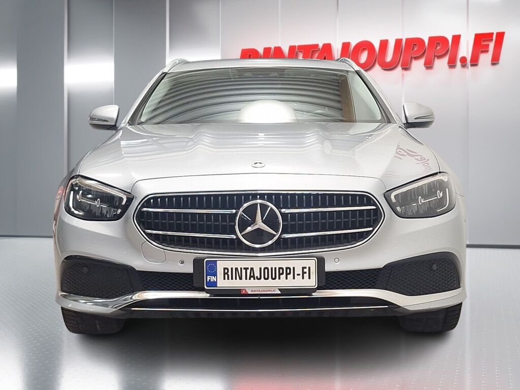 Mercedes-Benz E 2022 