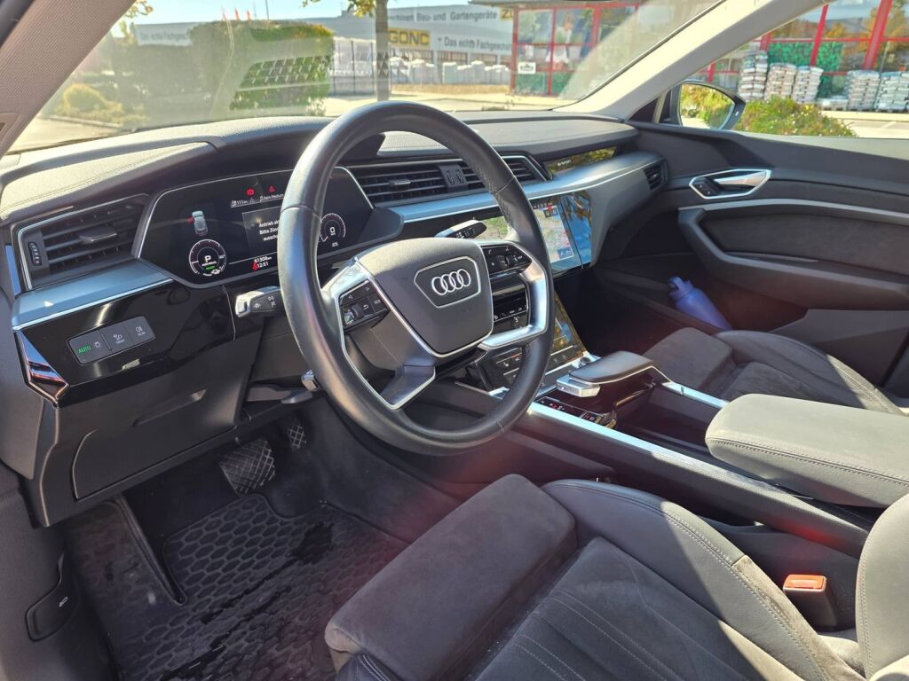 Audi e-tron 2021 