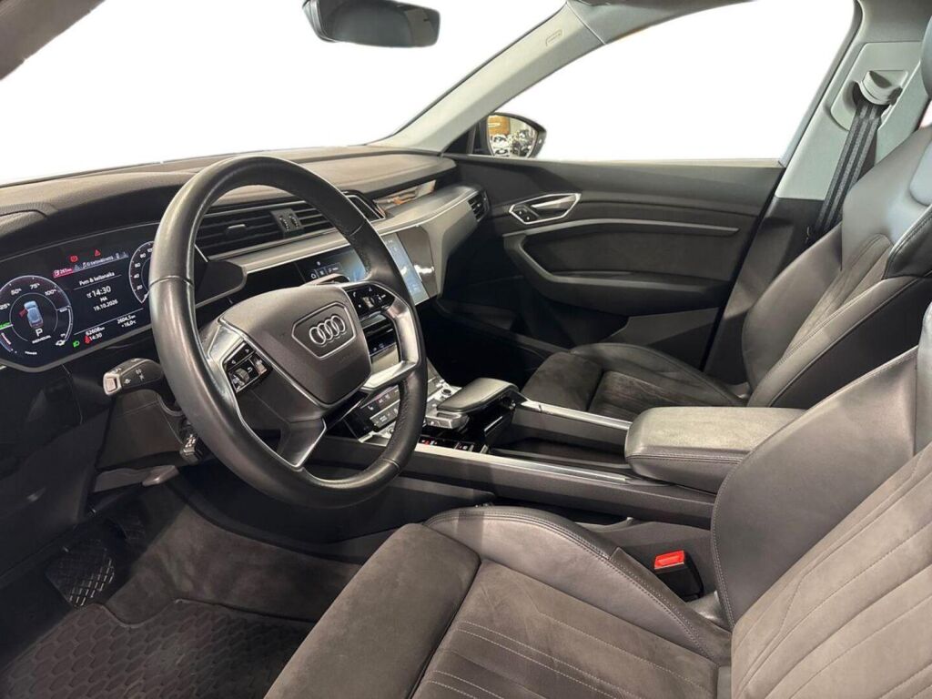 Audi e-tron 2021 