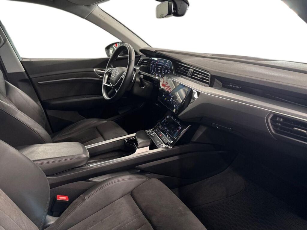 Audi e-tron 2021 