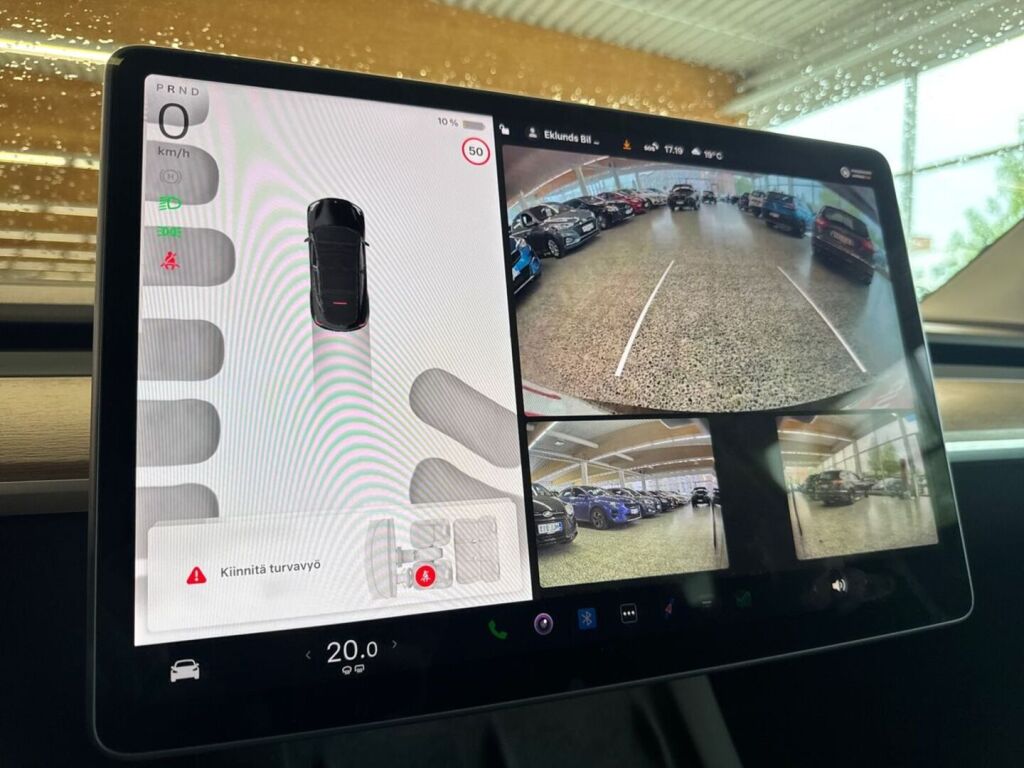 Tesla Model Y 2023 Musta