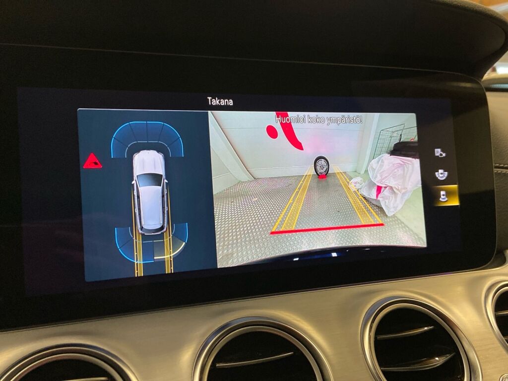 Mercedes-Benz E 2023 