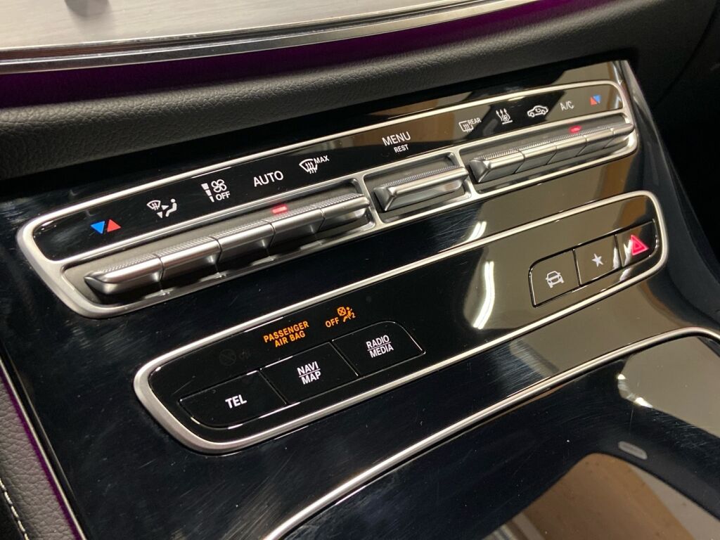 Mercedes-Benz E 2023 