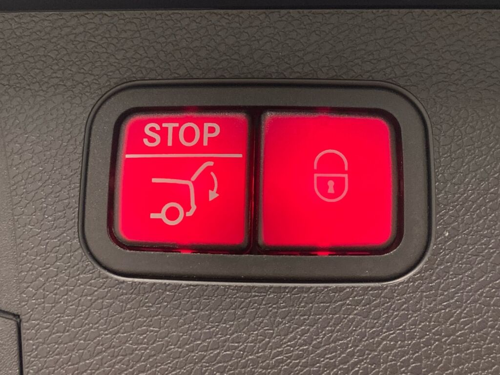 Mercedes-Benz E 2023 