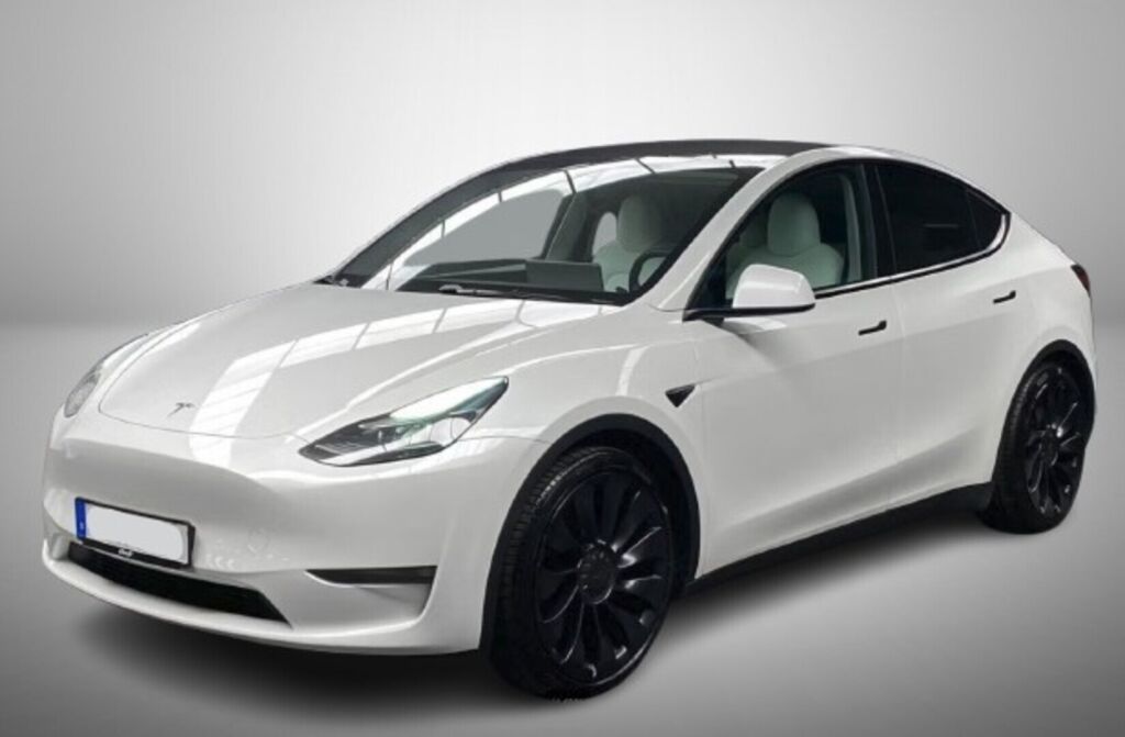Tesla Model Y 2023 Valkoinen