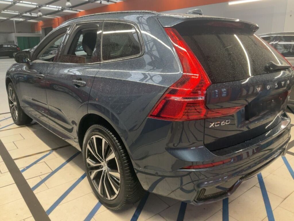 Volvo XC60 2023 