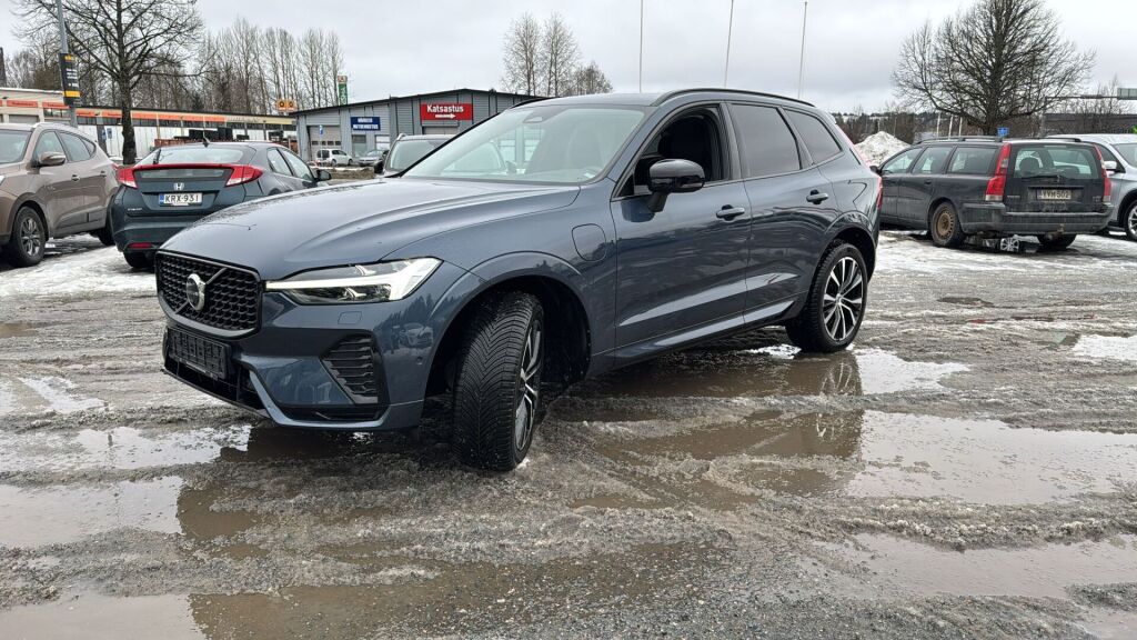 Volvo XC60 2023 