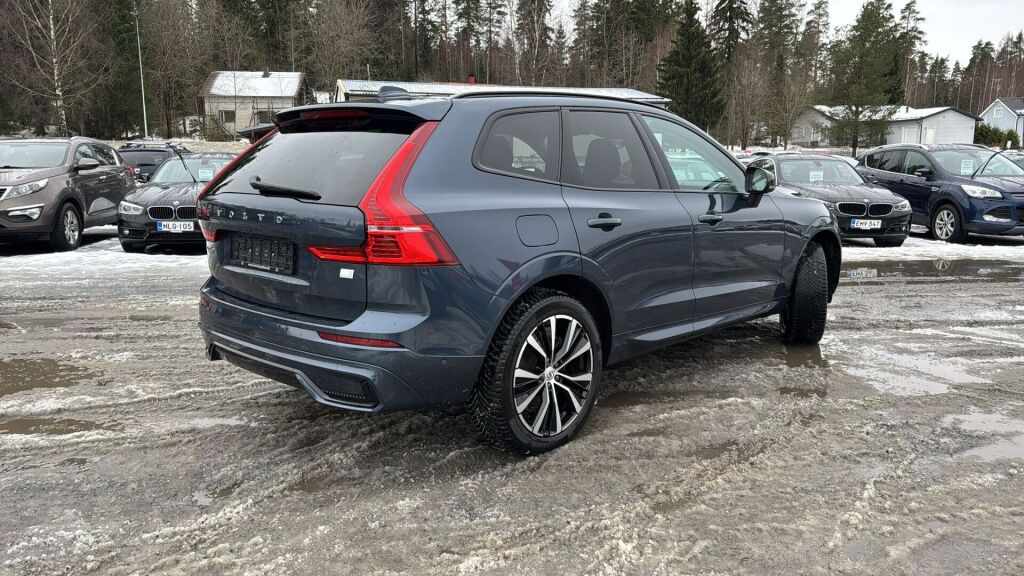 Volvo XC60 2023 