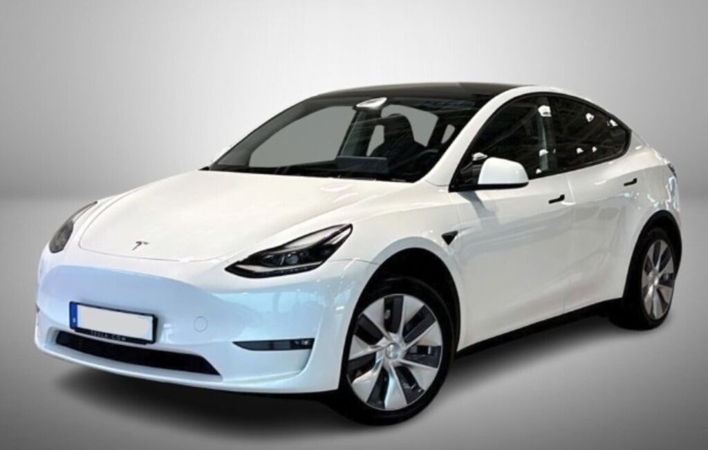 Tesla Model Y 2024 Valkoinen