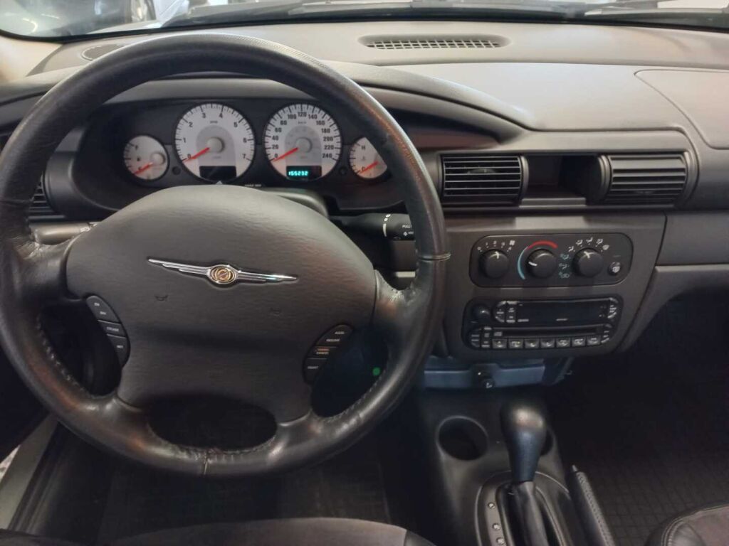 Chrysler Sebring 2005 Hopea