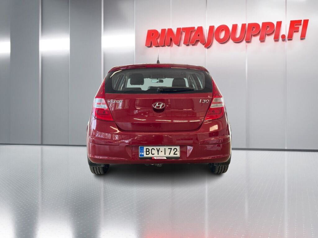 Hyundai i30 2010 Punainen