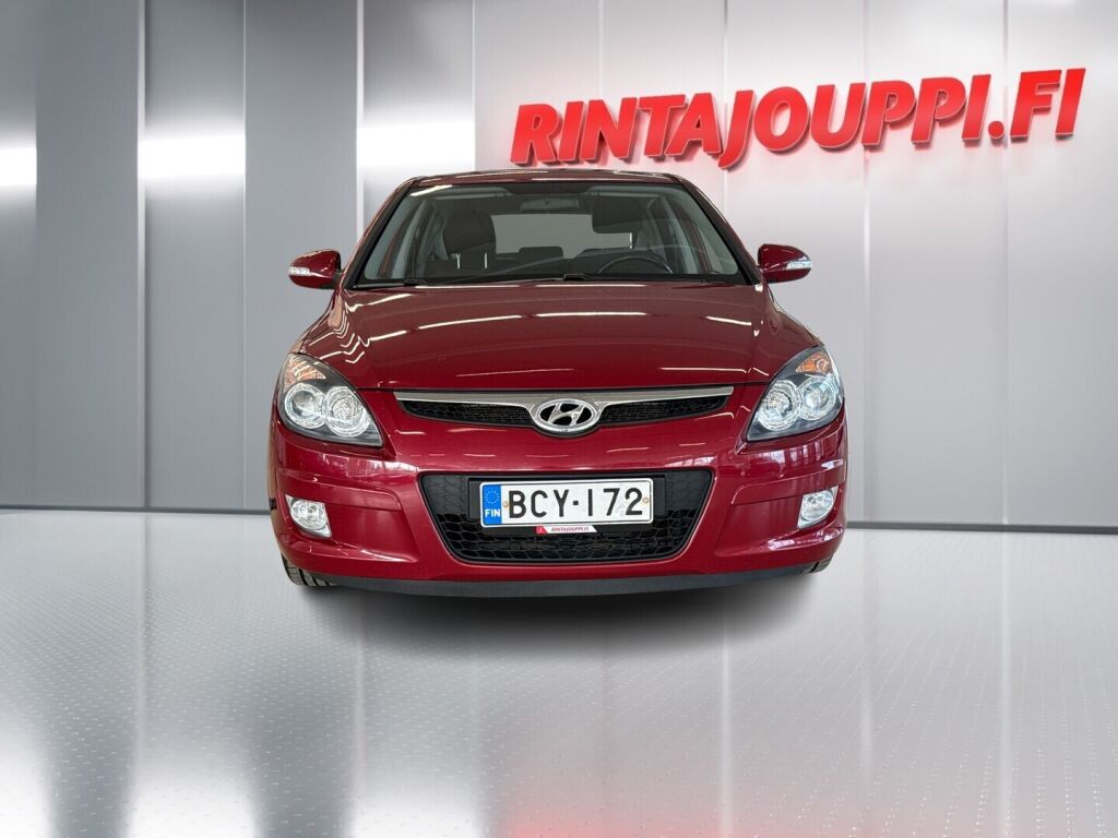 Hyundai i30 2010 Punainen