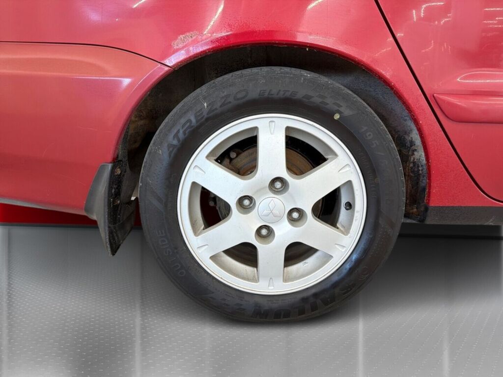 Mitsubishi Lancer 2008 Punainen