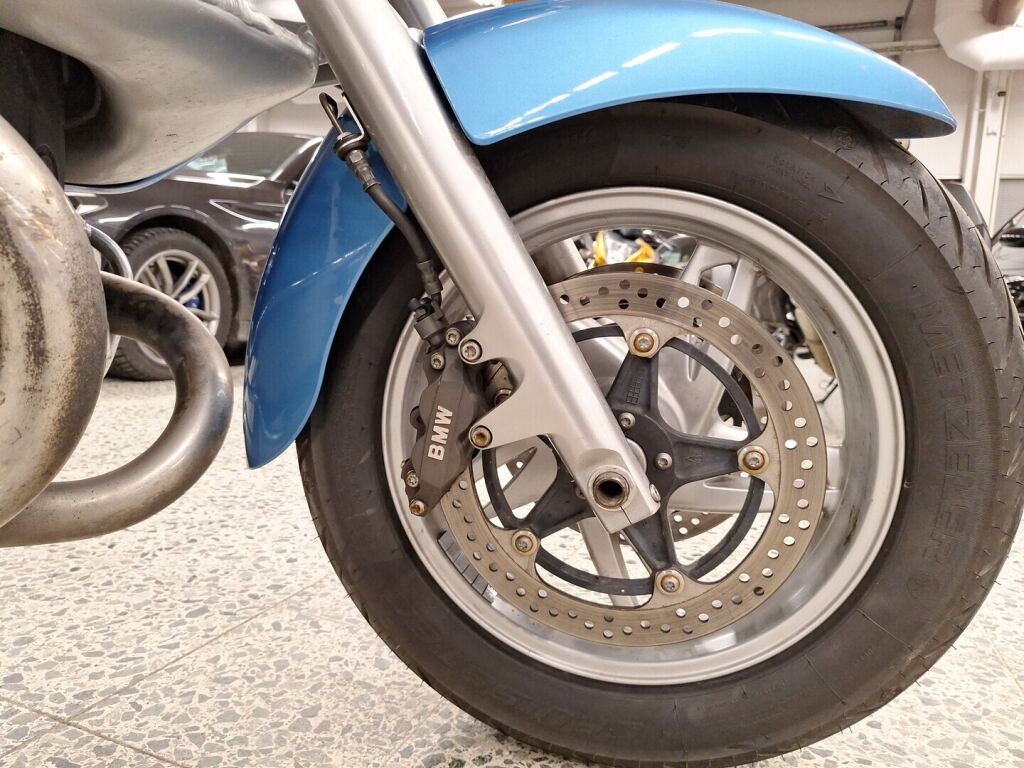 BMW R 2003 VALKOINEN