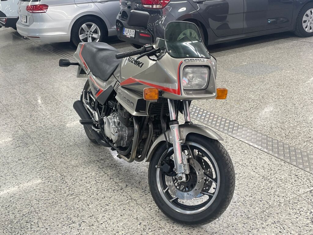 Suzuki XN 1983 