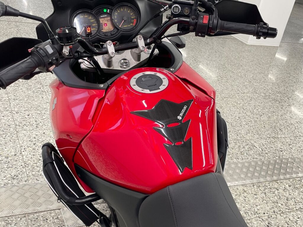 Suzuki DL 2005 