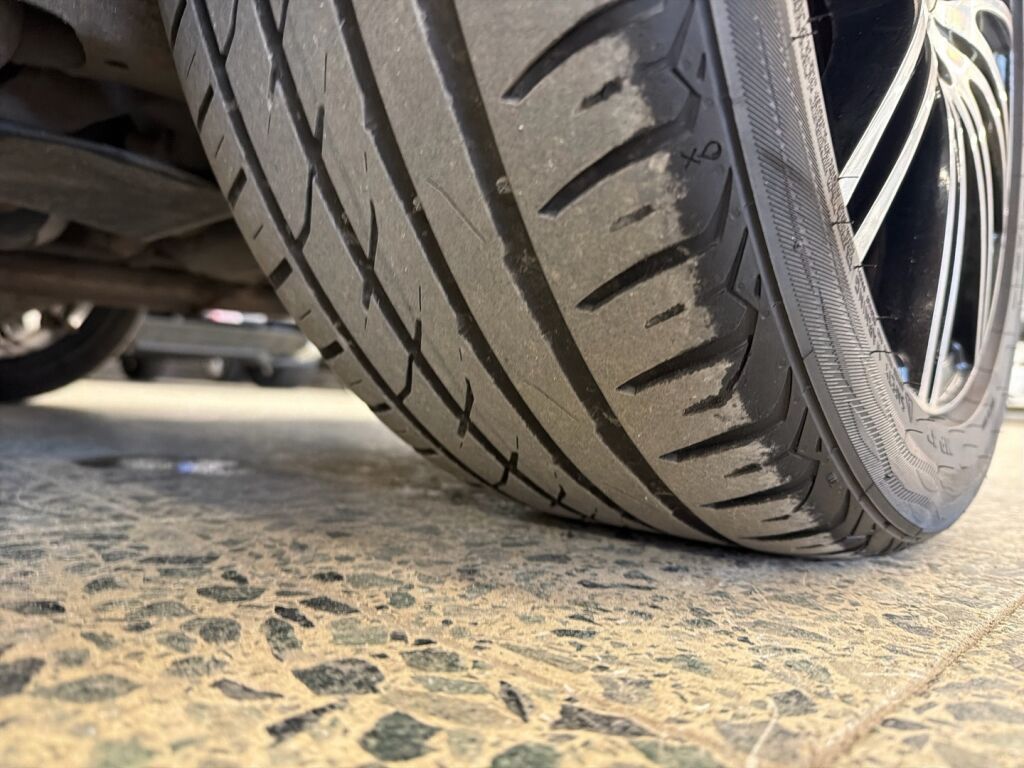 Volvo S60 2008 Musta